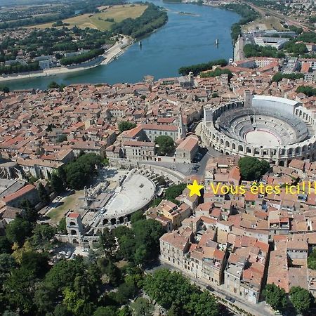 Le Nid Des Arenes Διαμέρισμα Αρλ Δωμάτιο φωτογραφία