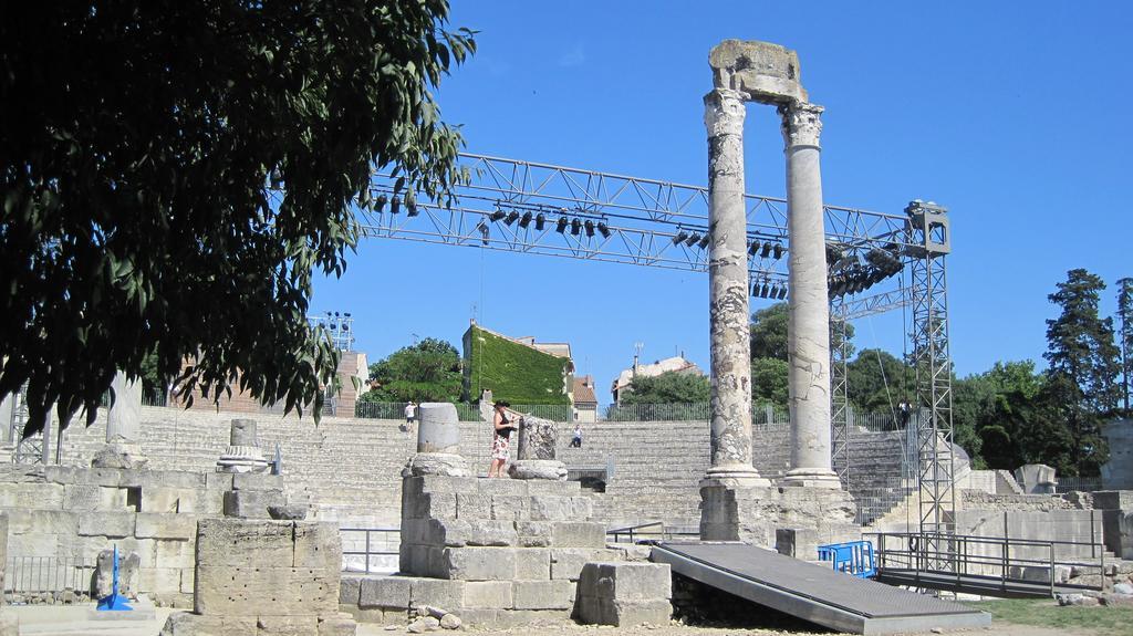 Le Nid Des Arenes Διαμέρισμα Αρλ Εξωτερικό φωτογραφία